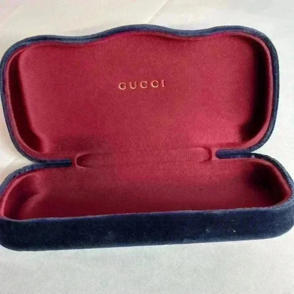 NWT! GUCCI Women's Sunglasses, Gold Frame with Velvet Blue Case GG1020S - Picture 2 of 13